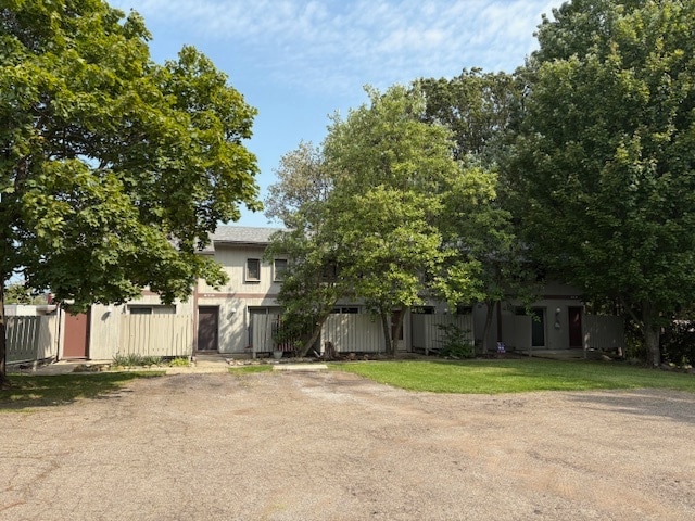 810 Betner Dr in Mansfield, OH - Foto de edificio - Building Photo
