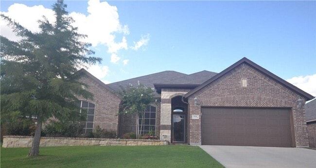 property at 1121 Little John Dr