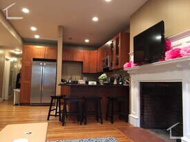 15 Saint Lukes Rd, Unit 3 in Boston, MA - Building Photo