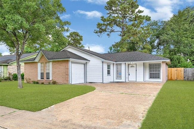 property at 20026 Faye Oaks Dr