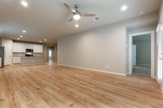 7730 Rainham Valley Ln in Richmond, TX - Building Photo - Building Photo
