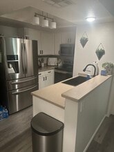 1720 E Thunderbird Rd, Unit 1083 in Phoenix, AZ - Foto de edificio - Building Photo