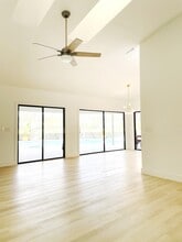 3345 Pine Hill Trail in Palm Beach Gardens, FL - Building Photo - Building Photo