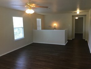 14707 Boltmore Pass in San Antonio, TX - Foto de edificio - Building Photo