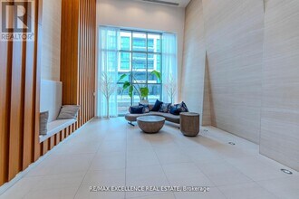 70 Annie Craig Dr in Toronto, ON - Building Photo - Building Photo