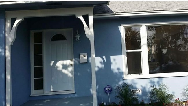 property at 934 James Pl