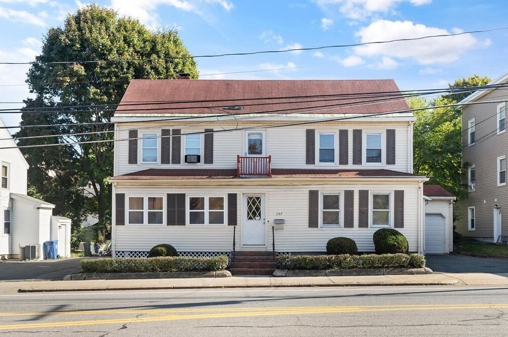 157 Water St in Wakefield, MA - Building Photo