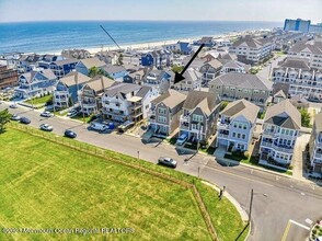 46 Seaview Ave in Long Branch, NJ - Building Photo - Building Photo