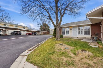 5957 S Sultan Cir in Murray, UT - Building Photo - Building Photo