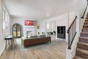 215 Millbridge St in Pittsburgh, PA - Building Photo