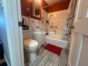 35 Glencoe St, Unit 35 in Boston, MA - Foto de edificio - Building Photo