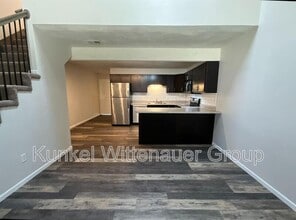 425 Ponderosa Ave in O'Fallon, IL - Building Photo - Building Photo