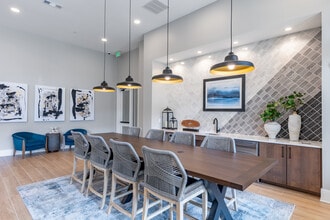 Allora Gainesville in Gainesville, GA - Building Photo - Interior Photo