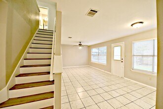 12801 Margit Dr in Austin, TX - Building Photo - Building Photo