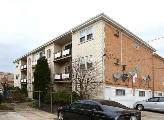 8535 W Gregory St in Chicago, IL - Building Photo - Building Photo