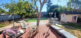 1640 Baywood Dr in Petaluma, CA - Building Photo