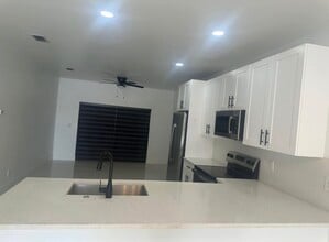 1147 Gilbert Ave S in Lehigh Acres, FL - Building Photo - Building Photo