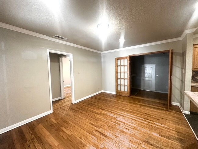 1205 Fairwood Rd in Austin, TX - Building Photo - Building Photo
