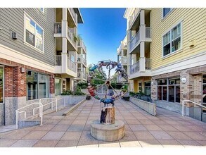 2901 NE Blakeley St in Seattle, WA - Building Photo - Building Photo