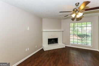 8912 Saddlewood Dr in Jonesboro, GA - Building Photo - Building Photo
