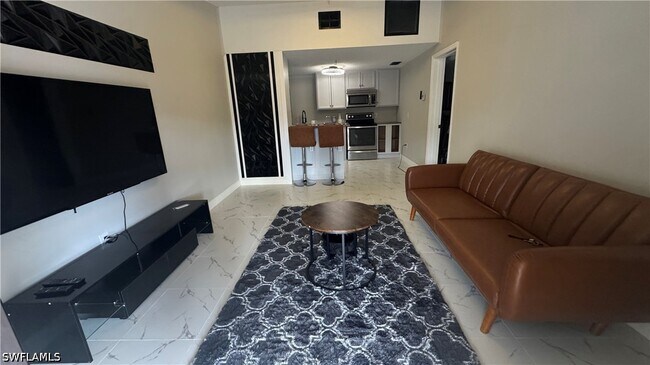 5222 Treetops Dr in Naples, FL - Building Photo - Building Photo