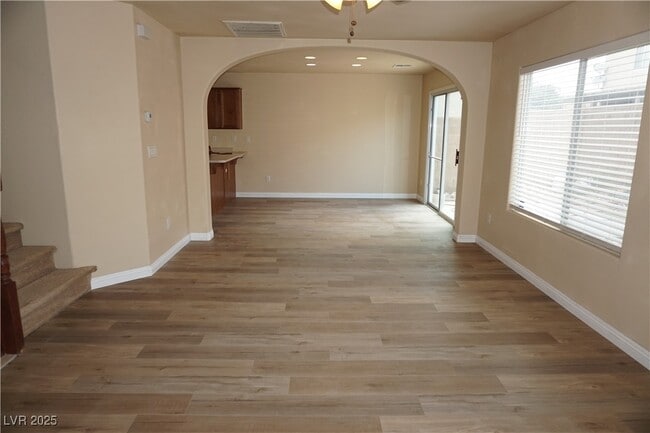 9140 Iron Cactus Ave in Las Vegas, NV - Building Photo - Building Photo