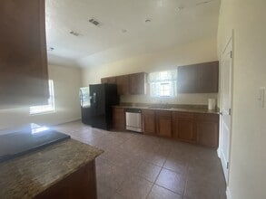 194 Small Oaks Rd in Leesville, LA - Building Photo - Building Photo