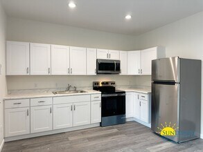 320 Lewis St in Fort Walton Beach, FL - Foto de edificio - Building Photo