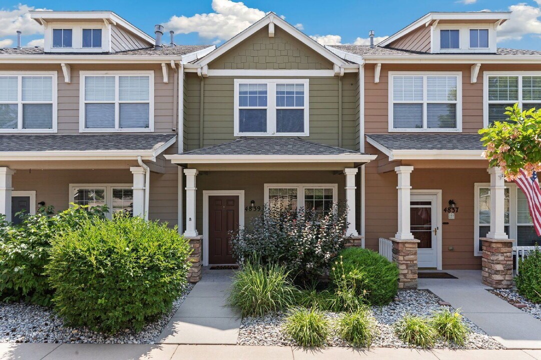 4839 Harrier Ridge Dr in Colorado Springs, CO - Building Photo