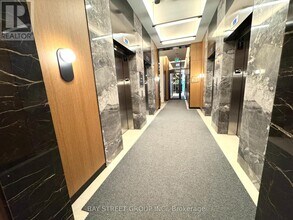 60 Central Park Roadway in Toronto, ON - Building Photo - Building Photo