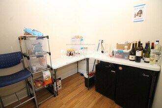 14 Glenville Ave, Unit 2 in Boston, MA - Foto de edificio - Building Photo