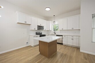 309 Massachusetts St in Houston, TX - Building Photo - Building Photo