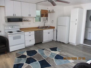 4240 W Cooley St in Show Low, AZ - Building Photo - Building Photo