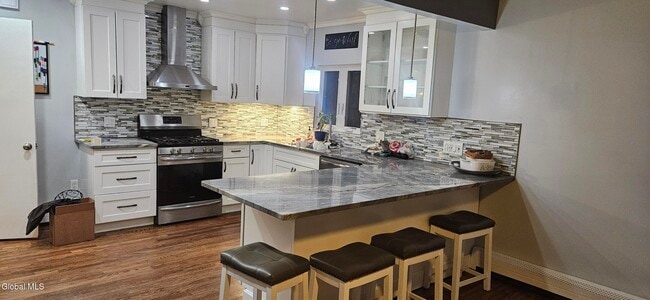 1364 Evergreen Ave in Rotterdam, NY - Building Photo - Building Photo