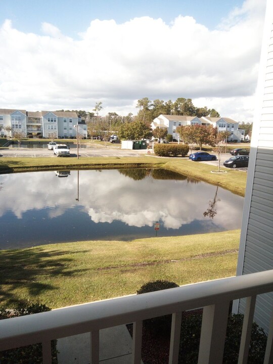 2263E Andover Dr in Surfside Beach, SC - Foto de edificio