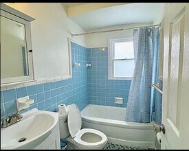 21337 Audette St in Dearborn, MI - Foto de edificio - Building Photo