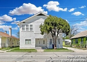 property at 827 Steves Ave