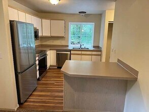 14704 37th Ave Ct NW in Gig Harbor, WA - Building Photo - Building Photo