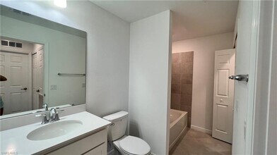 43989 Boardwalk Loop-Unit -2034 in Punta Gorda, FL - Building Photo - Building Photo