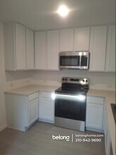 13864 Hidden Oasis in San Antonio, TX - Building Photo - Building Photo