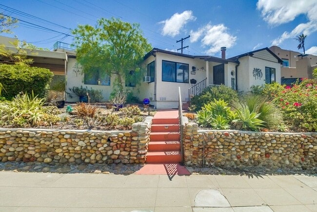 property at 4465 Arch St