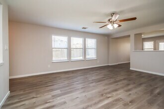 18118 Shady Cypress Ln in Cypress, TX - Building Photo - Building Photo