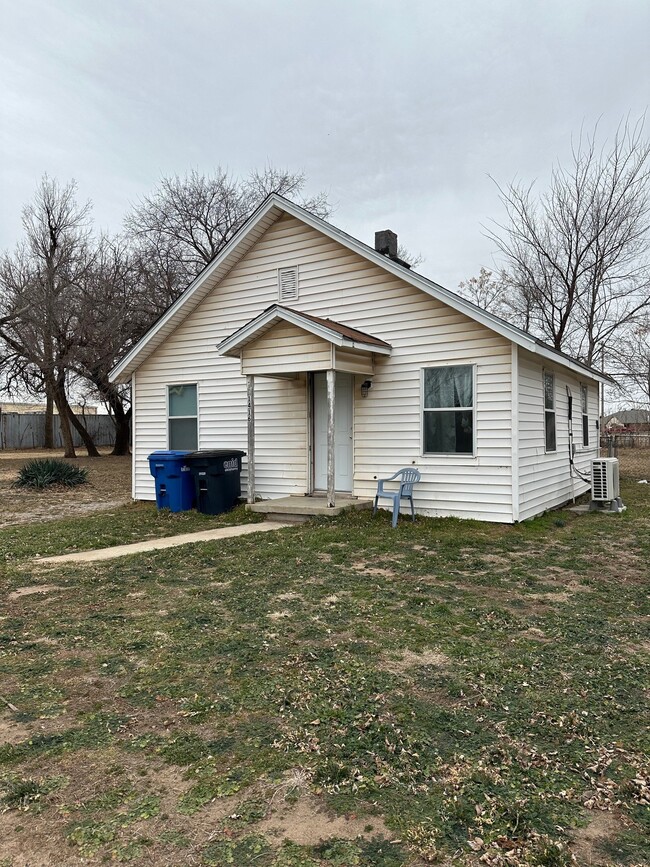 property at 1416 N Jackson St