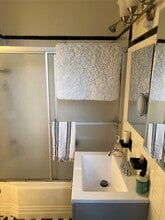 80-09 35th Ave in Queens, NY - Building Photo - Building Photo