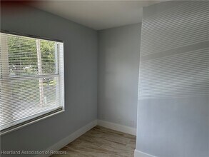241 S Commerce Ave in Sebring, FL - Building Photo - Building Photo