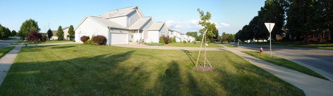 1413 Loop Road in Kent, OH - Building Photo