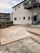 5536 Encina Dr in San Diego, CA - Building Photo