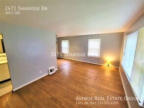 2471 Sharidge Dr in Jennings, MO - Building Photo - Building Photo