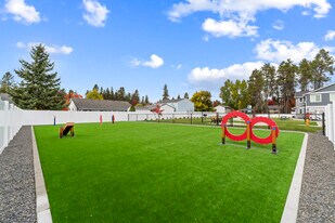 Birkdale Commons in Coeur d'Alene, ID - Building Photo