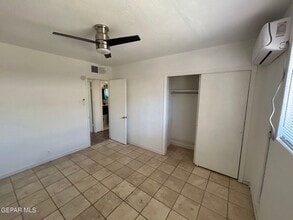 1224 Kentucky St in El Paso, TX - Building Photo - Building Photo